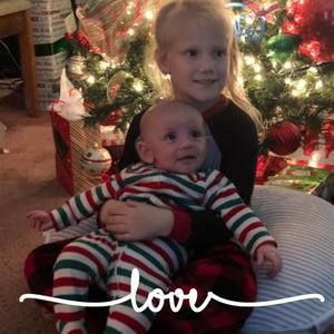 Meet your Posher, Della